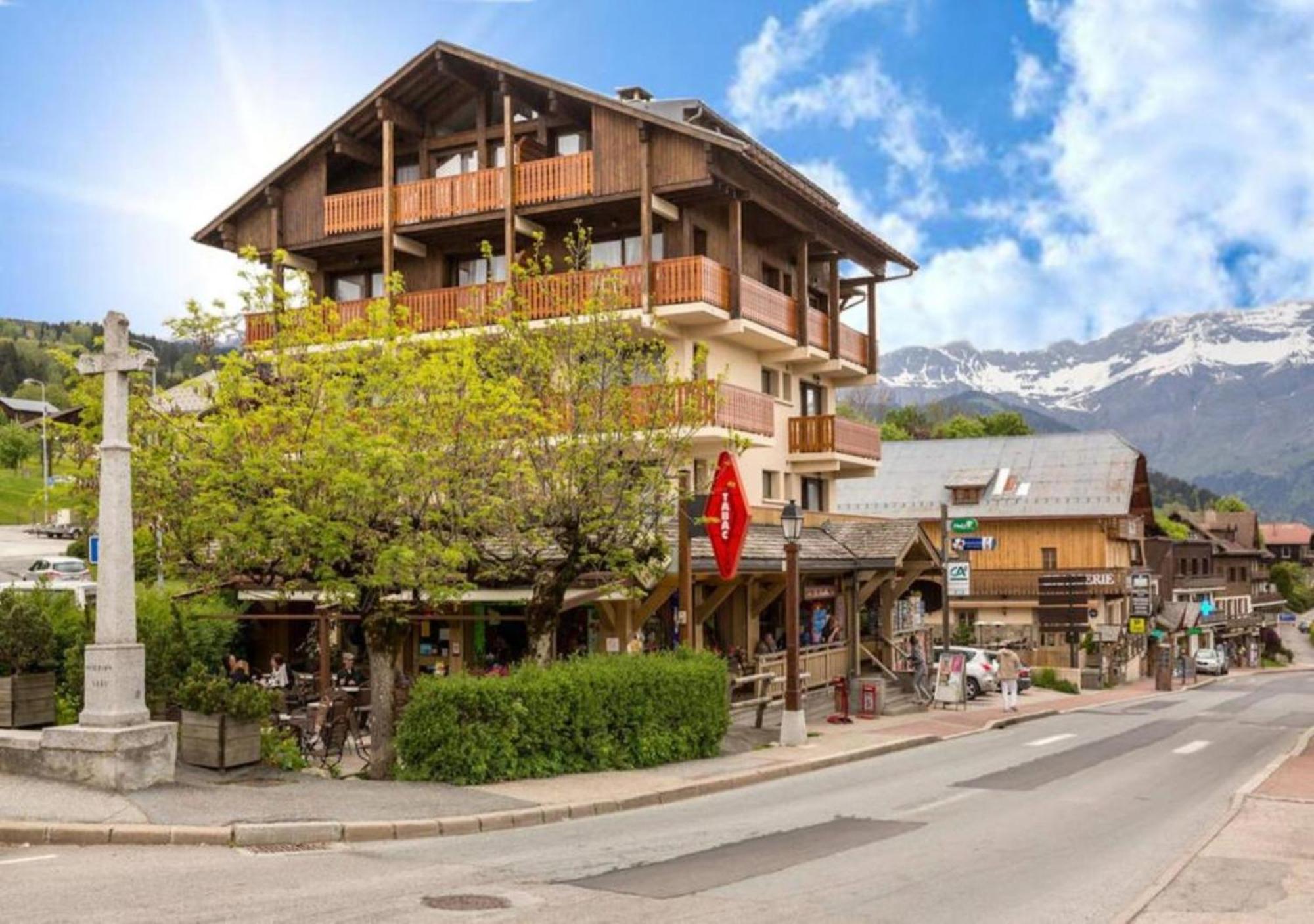 Aparthotel Les Aiguilles De Warens Combloux Esterno foto